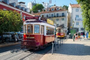 Read more about the article A Slow Week in Lisbon